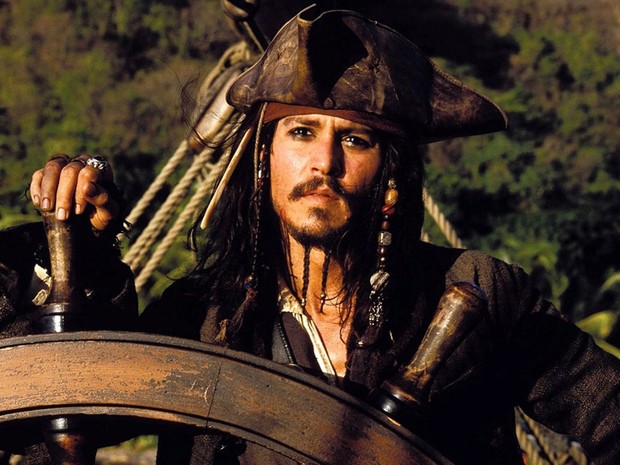Johnny Depp em 'Piratas do Caribe - a maldição do pérola negra' (2003) (Foto: Divulgação)
