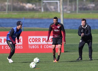 Lucas Fernandes, meia do São Paulo em treino nos Estados Unidos (Foto: Érico Leonan / saopaulofc.net)