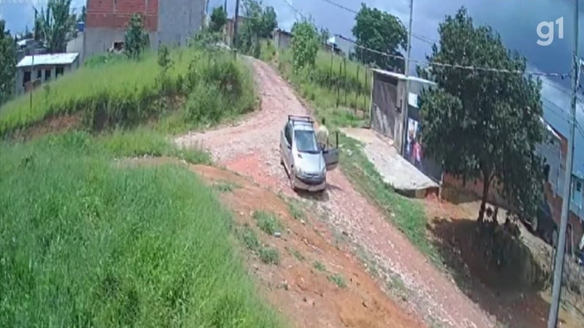 Caso Lara vídeo mostra carro parado em local onde menina foi vista