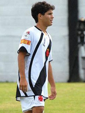 Filho Geovani, ex-jogador do Vasco, Andrey Rodrigues. (Foto: Reprodução)