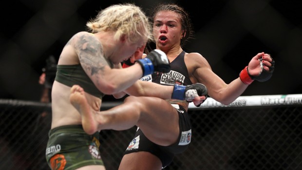 Claudia Gadelha x Tina Lahdemaki UFC MMA (Foto: Reuters)