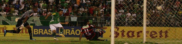 Icasa e Oeste empatam em jogo sem gols (Waleska Santiago/Agência Diário)