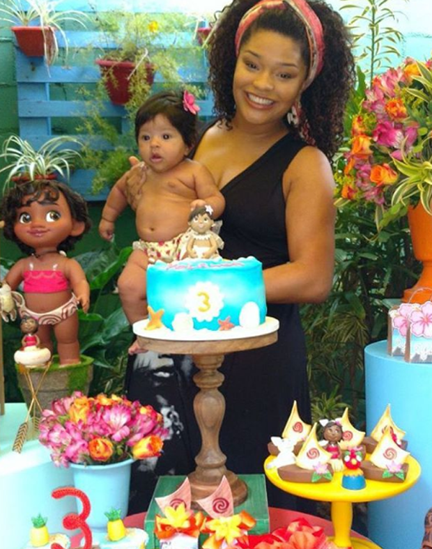 MESVERSARIO Alana 3 meses - tema MOANA baby