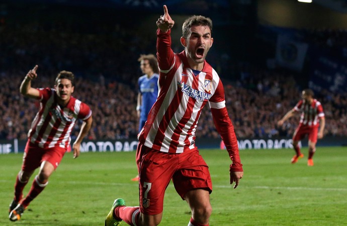 Adrian Lopez comemora, Chelsea x Atlético de Madrid (Foto: AP)