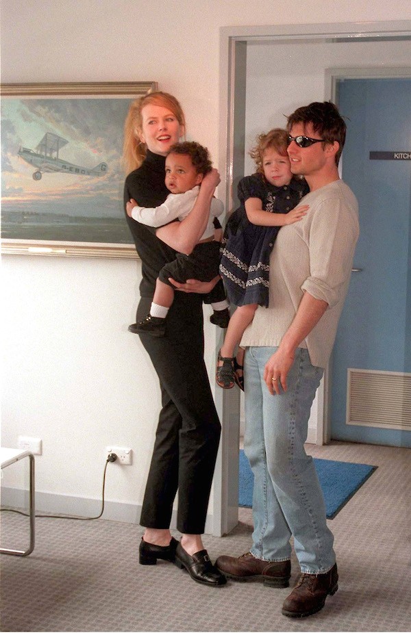 Nicole Kidman e Tom Cruise com os filhos, Connor e Isabella, em foto de 1996 (Foto: Getty Images)