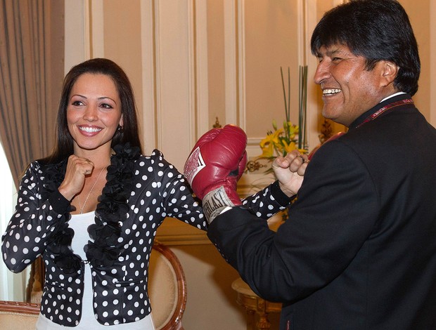 Jennifer Salinas e Evo Morales, Boxe (Foto: Agência Reuters)