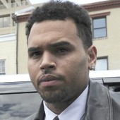 Chris Brown tem data de julgamento definida (Susan Walsh/AP Photo)