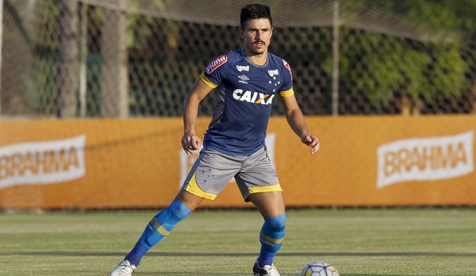 Willian; Cruzeiro; Treino (Foto: Washington Alves/Light Press) Willian; Cruzeiro; Treino (Foto: Washington Alves/Light Press)