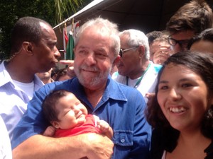 O presidente Luís Inácio Lula da Silva em visita à festa boliviana em São Paulo (Foto: Isabela Leite/G1)