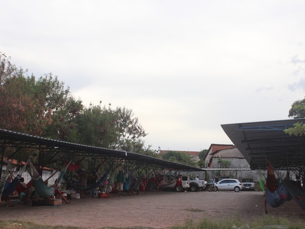 Famílias do MST ocupam sede do Incra em Teresina (Foto: Catarina Costa/G1)