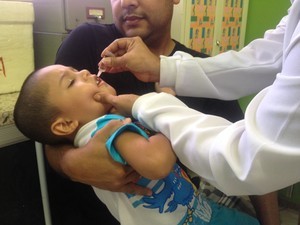 Campanha de vacinação contra poliomelite começa no sábado (Foto: Fabiana Figueiredo/G1)