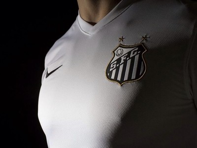 Nova Camisa Santos (Foto: Reprodução/Twitter)