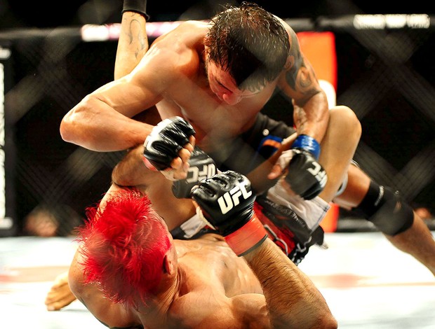 Godofredo Pepey  na luta contra Miltinho Vieira no UFC em São Paulo (Foto: Marcos Ribolli / Globoesporte.com)