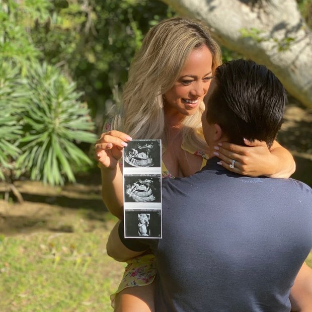 Sabrina Bryan anuncia gravidez (Foto: Reprodução/Instagram) Sabrina Bryan anuncia gravidez (Foto: Reprodução/Instagram)