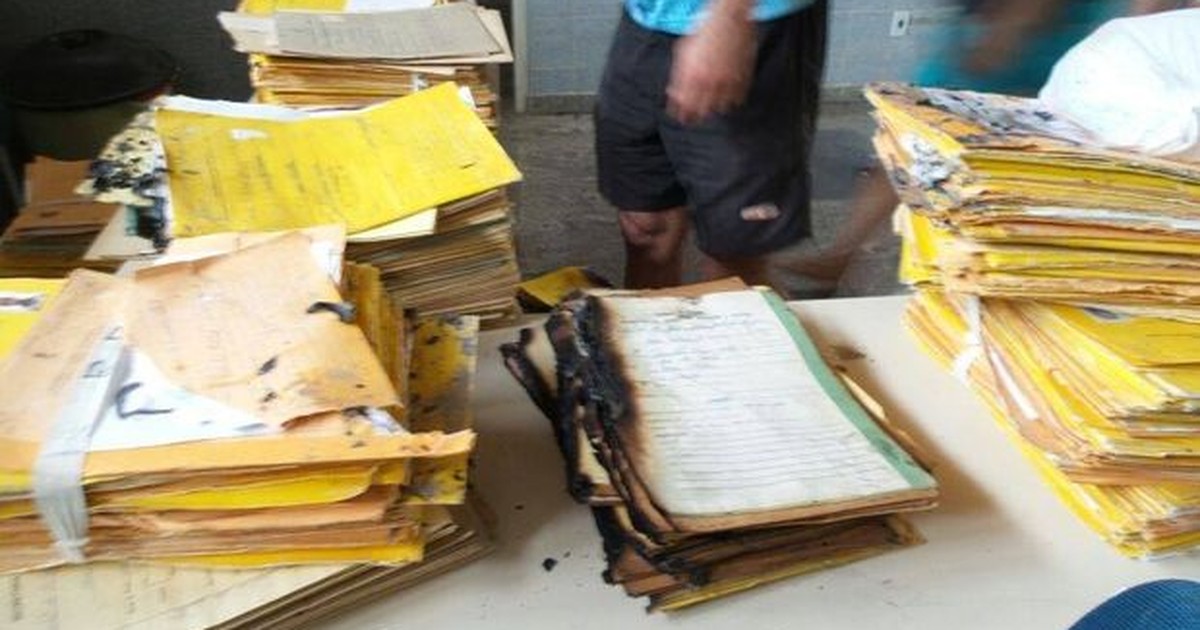 G Escola Arrombada E Documentos S O Queimados Em Socorro Se