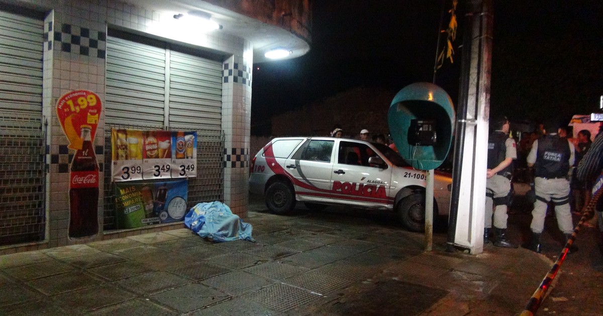 G1 Agente penitenciário é morto a tiros no bairro do Jacintinho em