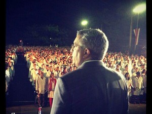 Ministro Alexandre Padilha se reúne em Cuba com profissionais que irão participar da terceira fase do programa Mais Médicos (Foto: Divulgação / Ministério da Saúde)