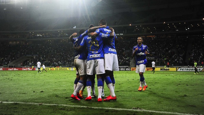 Vilaron elogia 2º tempo do Palmeiras: 