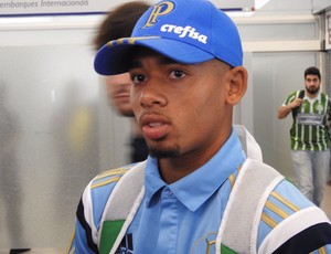 Palmeiras chega a Rosario, e jogadores minimizam pressão rival