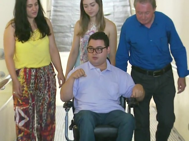 Durante cinco anos viajou de Senador José Bento (MG) para ir até a faculdade em Pouso Alegre (MG) (Foto: Reprodução EPTV)