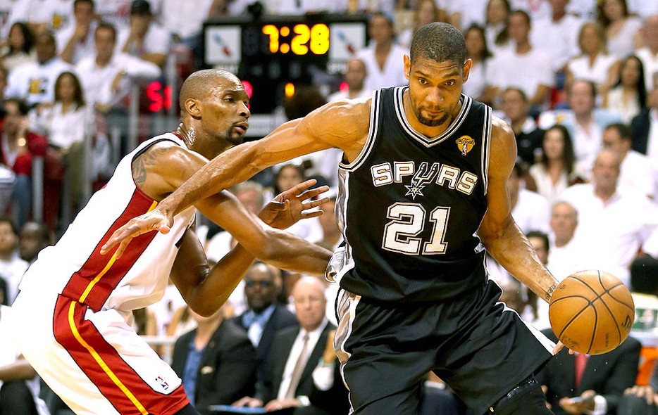 bas_chrisbosh_timduncan_get.jpg_95.jpg