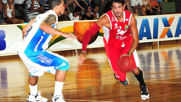 partida de basquete entre Bauru e Basquete Cearense NBB (Foto: Sérgio Domingues/HDR Photo)