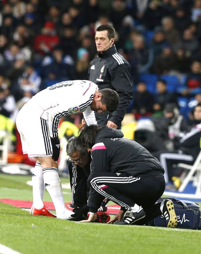 James Rodriguez, Real Madrid X Sevilla (Foto: Agência EFE)