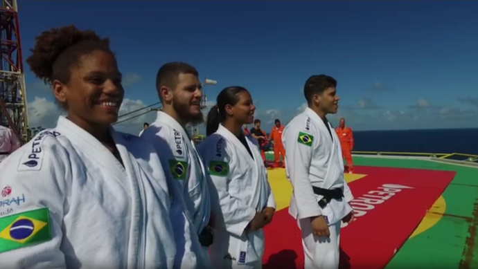 Judocas em alto-mar (Foto: Reprodução SporTV)