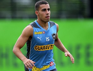 Gabriel botafogo treino (Foto: Satiro Sodré / SSPress)