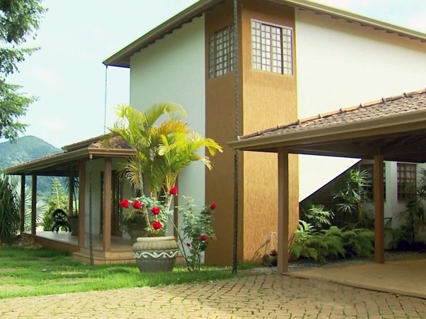 Aluguel de casas em Muzambinho e Santa Rita do Sapucaí varia de R$ 500 a R$ 12 mil (Foto: Reprodução EPTV) Aluguel de casas em Muzambinho e Santa Rita do Sapucaí varia de R$ 500 a R$ 12 mil (Foto: Reprodução EPTV)