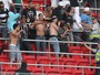 Comentarista pede pena maior nos clubes em casos de briga de torcida