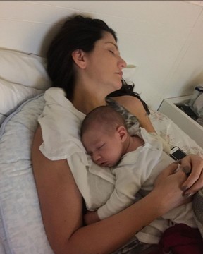 Antônia Fontenelle com o filho recém-nascido, Salvatore (Foto: Instagram/ Reprodução)