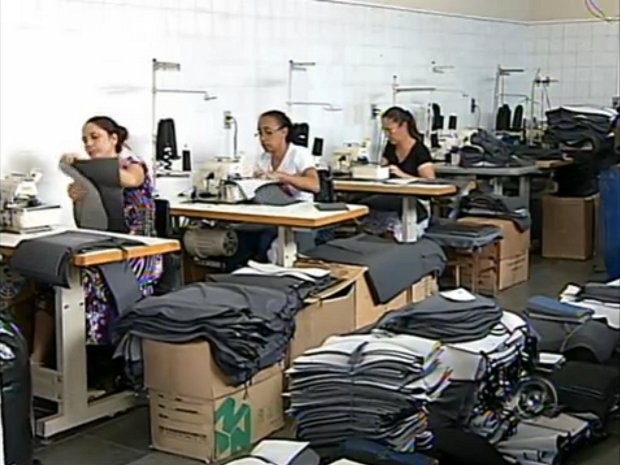 Empresas têm dificuldade para contratar profissionais na área (Foto: Reprodução/TV Tem)
