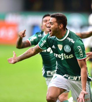 Cleiton Xavier comemora gol Palmeiras X Corinthians (Foto: Marcos Ribolli)
