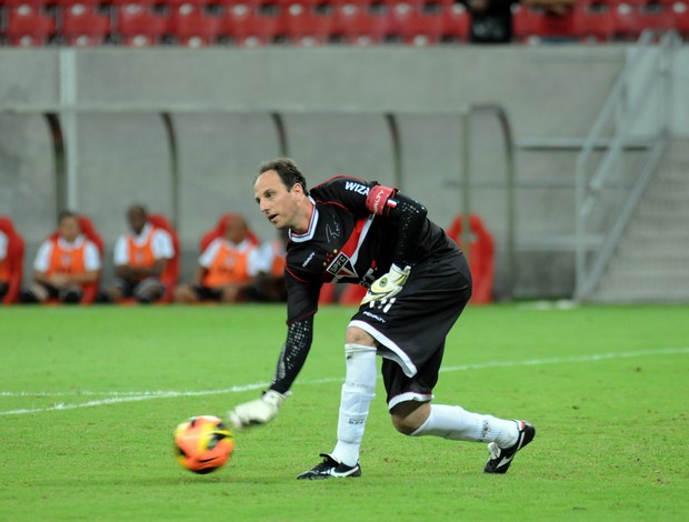 náutico x são paulo rogério ceni (Foto: Aldo Carneiro / Pernambuco Press)