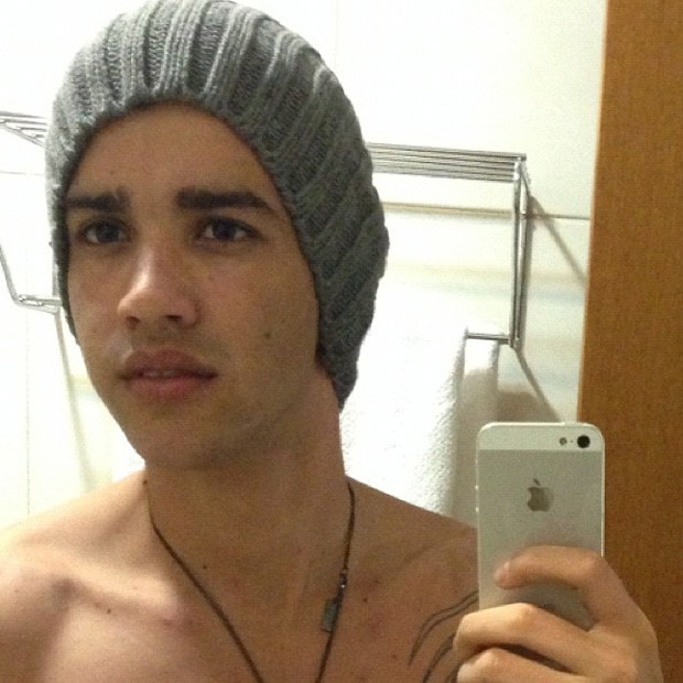 Gusttavo Lima sem barba e bigode (Foto: Reprodução/Instagram) Gusttavo Lima sem barba e bigode (Foto: Reprodução/Instagram)