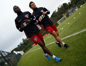 Negueba e Osvaldo São Paulo (Foto: divulgação/saopaulofc.net )