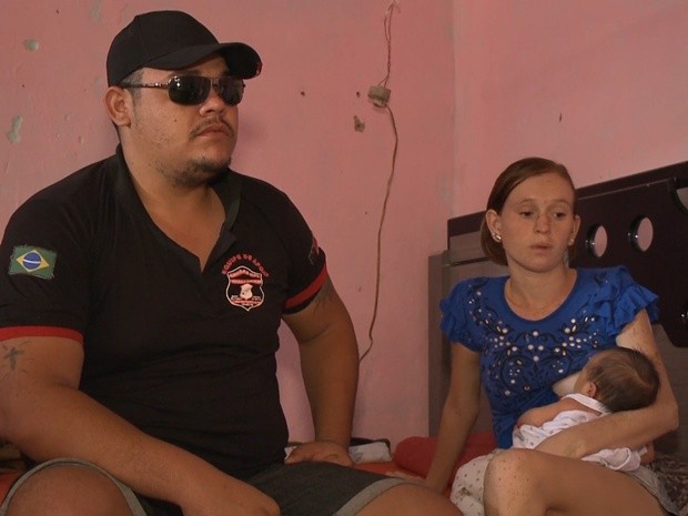 Família teve que pagar o combustível da ambulância que levou grávida para a maternidade no sertão da Paraíba (Foto: Reprodução / TV Paraíba)