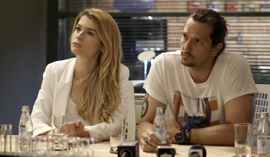 Diana surpreende repórteres em entrevista sobre Gui