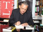 Galvão Bueno esclarece título polêmico de livro: 'Não é revanche'