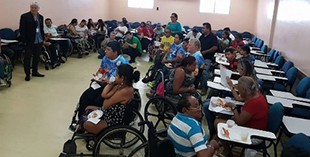 Cursos de Engenharia da UniNorte promovem ação social para pessoas com deficiência (Foto: Divulgação)