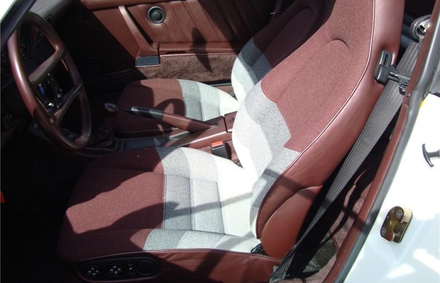 Porsche 959 interior (Foto: Divulgação)