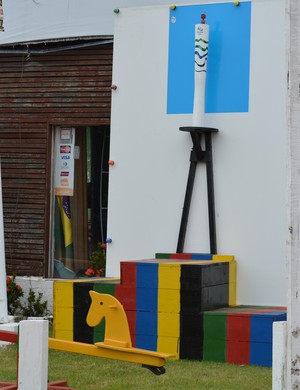 Sósia da tocha olímpica (Foto: Jheniffer Núbia)