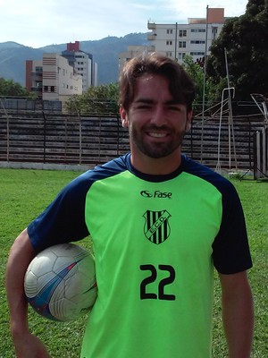 Ricardo Duarte jogou em uma equipe da Costa Rica antes do Democrata. (Foto: Davidson Fortunato/GE)