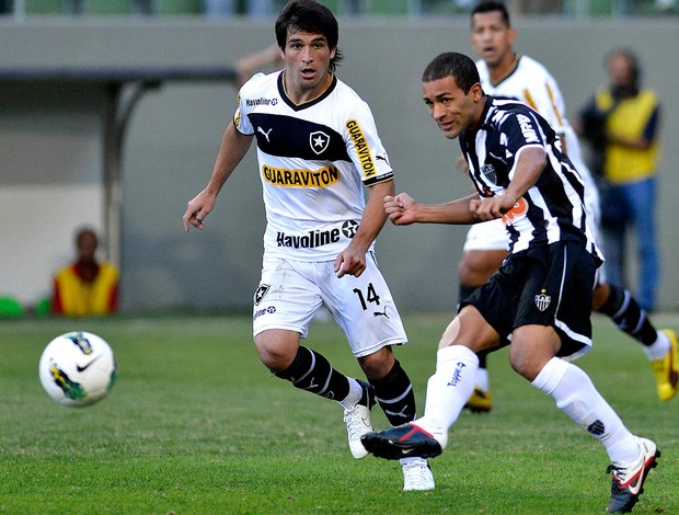 LOdeiro botafogo Pierre Atlético-MG  (Foto: Pedro Vilela / Futura Press)