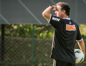 Cuca no treino do Atlético-MG (Foto: Bruno Cantini / Site Oficial do Atlético-MG)
