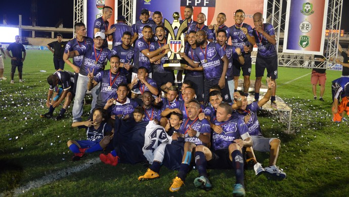 São Francisco, campeão da Taça Estado do Pará (Foto: Dominique Cavaleiro/GloboEsporte.com)