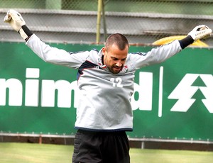 Diego Cavalieri treino Fluminense (Foto: Rodrigo Ferrera / Photocamera)