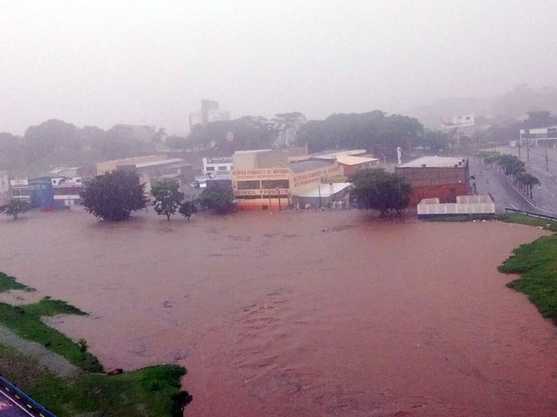 Região da Avenida Norte-Sul em Campinas alagada após temporal (Foto: Marcelo Nogueira/Arquivo pessoal)