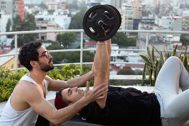 A Reacao Dos Fas Foi Otima Diz Alfonso Herrera Ex Rbd Sobre Sense8 Quem Popquem